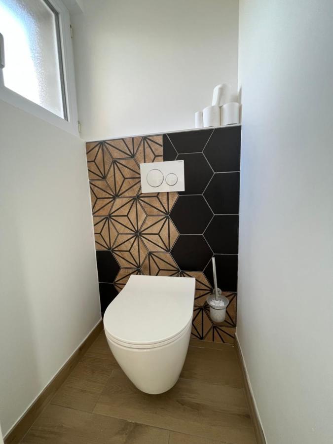 Maison De Charme Avec Jacuzzi - Bretagne / Isla de Batz Exterior foto